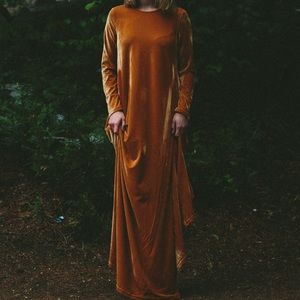 Velvet Gold Long Sleeve Maxi Dress with Pockets